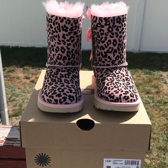 UGG T EXOTIC BAILEY BOW II - Picture 5 of 7